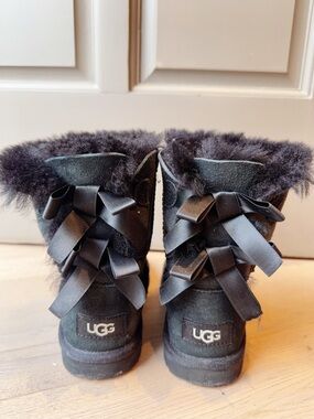 UGG Bailey Bow II Boot